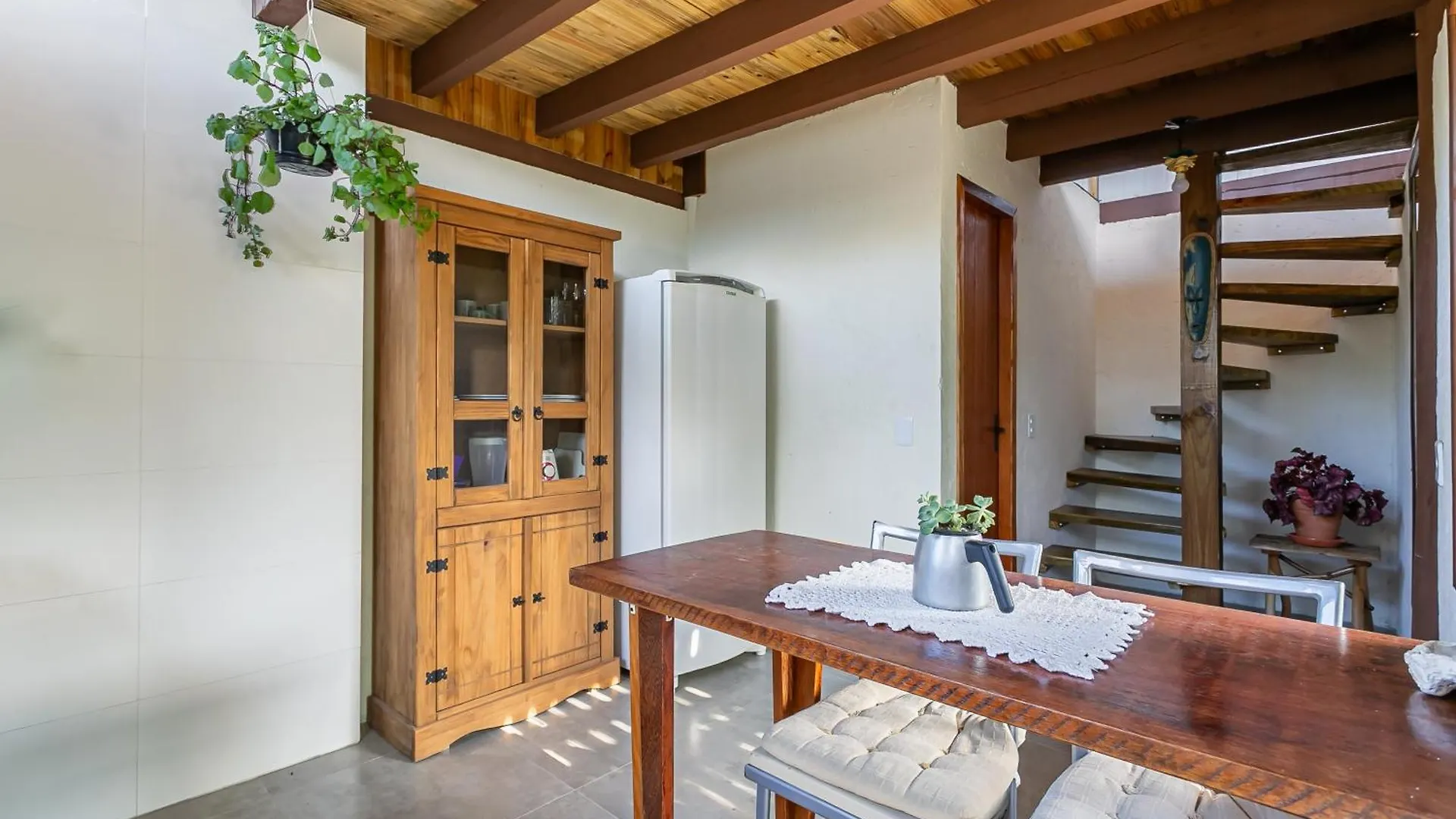 Sua Casa Na Guarda Com Jardim Privado Villa Guarda do Embaú Semesterbostad