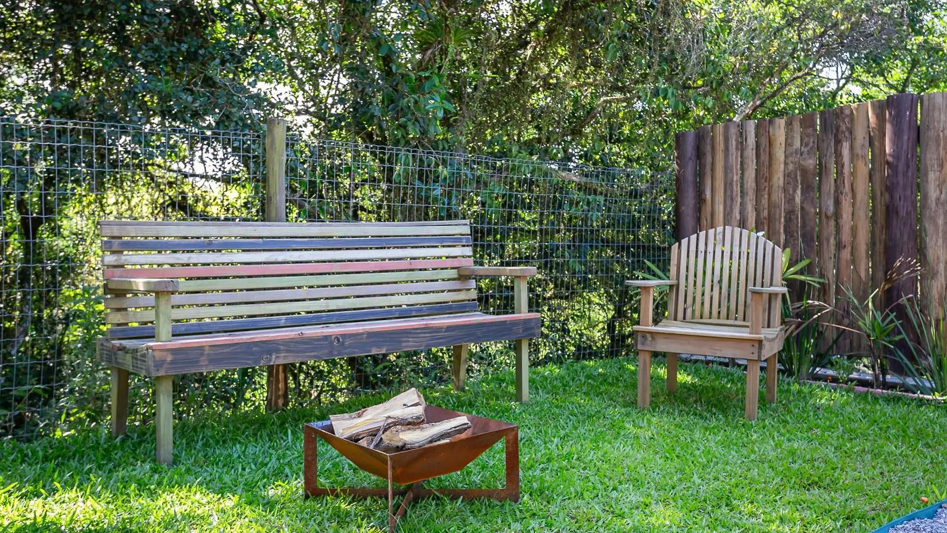 Sua Casa Na Guarda Com Jardim Privado Villa Guarda do Embaú